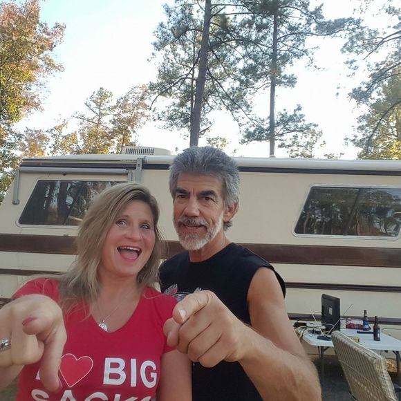 Meet your Posher, Jan - Picture 1 of 1